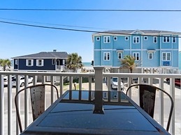 Laid Back By The Sea - Steps From The Beach With Amazing Ocean Views.