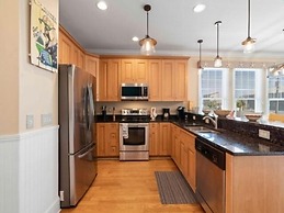 After Dune Delight - Relax And Unwind In This Fun And Spacious 3 Story