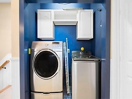 After Dune Delight - Relax And Unwind In This Fun And Spacious 3 Story