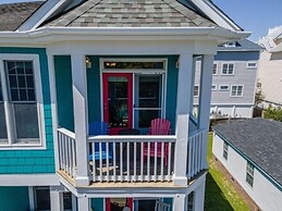 After Dune Delight - Relax And Unwind In This Fun And Spacious 3 Story