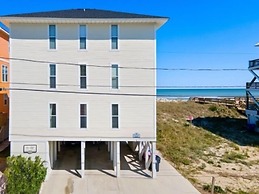 Paradise Found - Oceanfront Home! Pet Friendly! Ocean Views On One Sid