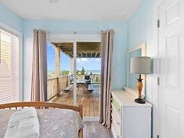 Paradise Found - Oceanfront Home! Pet Friendly! Ocean Views On One Sid