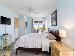 Paradise Found - Oceanfront Home! Pet Friendly! Ocean Views On One Sid