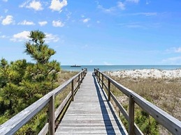 Paradise Found - Oceanfront Home! Pet Friendly! Ocean Views On One Sid