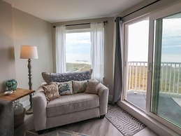 Carolina Beach Dreamin - Light Filled South Side End Unit. Ocean Views