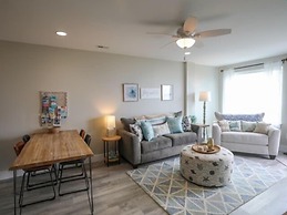 Carolina Beach Dreamin - Light Filled South Side End Unit. Ocean Views