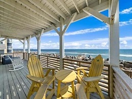 A Shore Thing 1 - Oceanfront And Dog Friendly! Private Beach Access! 3