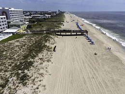 Pura Vida Pure Life - Expansive Views Of The Ocean And Wide Sandy Beac