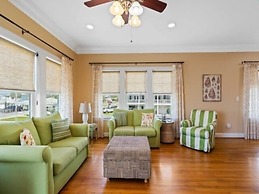 Kure Beach Villa - Enjoy Three Levels Of Luxury! Outdoor Pool And Gara