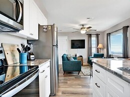 Sea Haven - Oceanfront! Amazing Master Suite With A Private Oceanfront