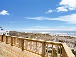 Sea Haven - Oceanfront! Amazing Master Suite With A Private Oceanfront