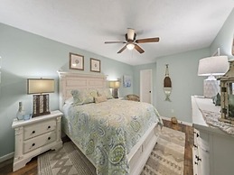 Conched Out - Feel The Ocean Breezes As You Relax On The Deck Overlook