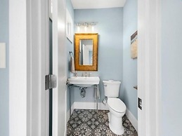 Sunnyside - Ocean And Inlet Views, Steps To Beach Access, Plus Parking