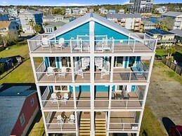 Sunnyside - Ocean And Inlet Views, Steps To Beach Access, Plus Parking