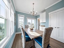 Sunnyside - Ocean And Inlet Views, Steps To Beach Access, Plus Parking