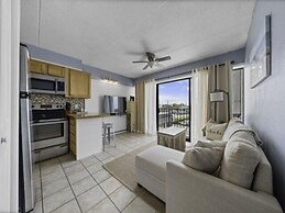 Just Breathe - Perfect For A Weekend Getaway! Private Complex Beach Ac