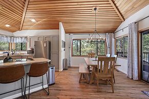 Newly Renovated 12 Sequoia Home, Spacious and Kids Friendly by Redawni