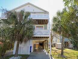 Sandy Bottoms - Relax, Unwind, And Enjoy All The Beach Has To Offer 3 