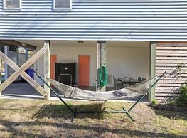 Sandy Bottoms - Relax, Unwind, And Enjoy All The Beach Has To Offer 3 