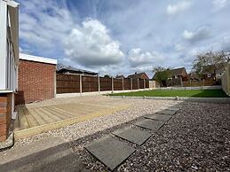 Worksop Newly Refurbished 3-bedroom House