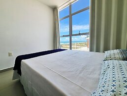 Areias do Mar | 2 Quartos, Vista Mar, Amplo com Varanda A206