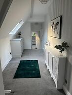 Luxury 3-bed Penthouse Apartment in Bournemouth