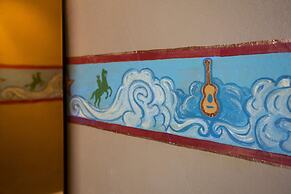 McMenamins White Eagle