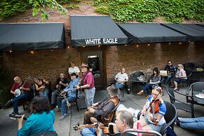 McMenamins White Eagle