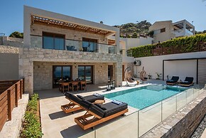 Alpha House in Crete