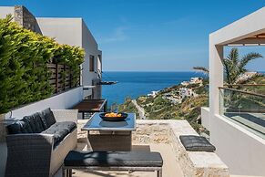 Alpha House in Crete