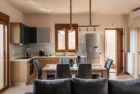 Alpha House in Crete