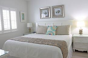 Galleon Villas by Hello Cayman Vacation