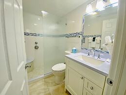 Galleon Villas by Hello Cayman Vacation