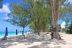 Galleon Villas by Hello Cayman Vacation