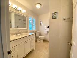 Galleon Villas by Hello Cayman Vacation