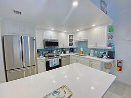 Galleon Villas by Hello Cayman Vacation