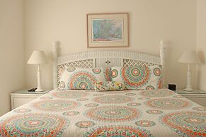 Galleon Villas by Hello Cayman Vacation