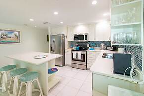 Galleon Villas by Hello Cayman Vacation