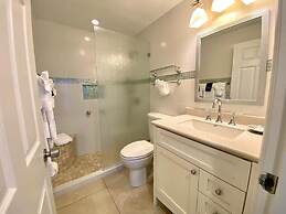 Galleon Villas by Hello Cayman Vacation