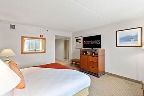 CozySuites at Showboat