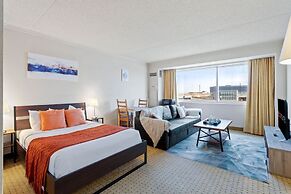 CozySuites at Showboat