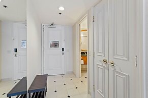 CozySuites at Showboat