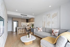 Broadbeach Casino Private Apartment GCLR