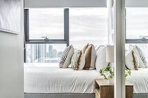 Broadbeach Casino Private Apartment GCLR