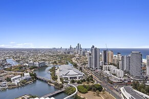 Broadbeach Casino Private Apartment GCLR