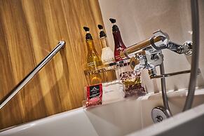 Hotel BaliAn Resort Shinjuku Glamping - Adults Only