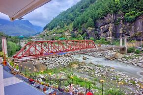 PARADISE - The Whitehouse Cafe