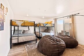 Malibu For You #98 by RedAwning