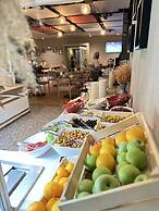 Edition Old City Hotel