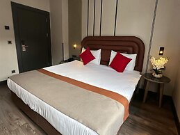 Edition Old City Hotel